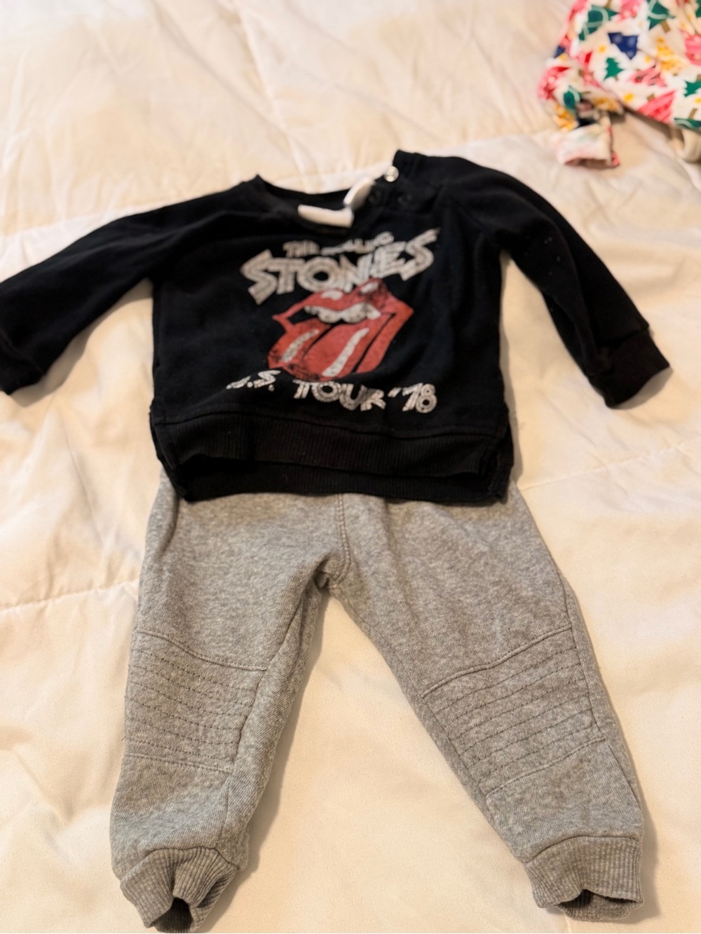 Rolling Stone sweatsuit